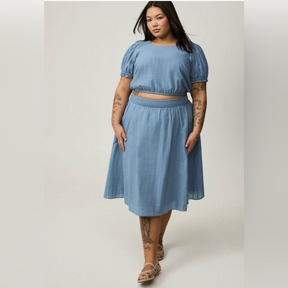 Torrid Mountain Spring Blue Midi Seersucker Smocked Crop Top & Skirt Set, NEW! - Picture 5 of 12